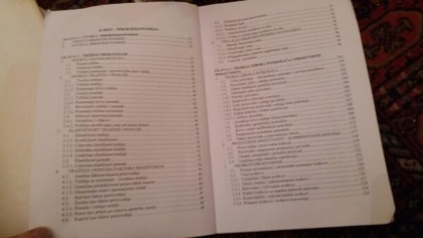 109697850_6016fc37a40aa3-7103779620210131_162253.jpg Ekonomija drugo izdanje