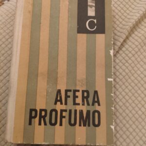 110694769_602bc194c6e7e9-33276602IMG_20210216_00.jpg Afera Profumo - tvrd povez