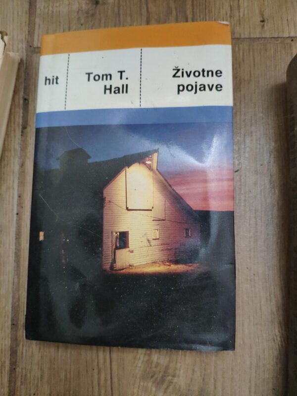 127234323_619be822582b78-77799293IMG_20211122_19.jpg Zivotne Pojave - Tom T Hall