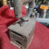 128305132_61b214af65d073-58047974IMG_20211209_14.jpg Metalna pegla sa drvenom drskom