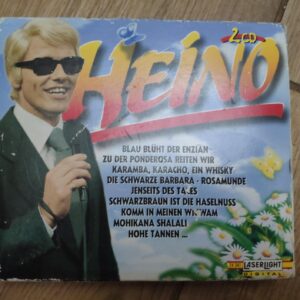 131481296_61f8607c0a7820-68039764IMG_20220131_21.jpg HEINO komplet od 2 cd