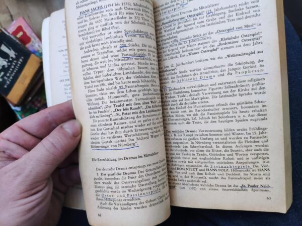 131757568_61fee8bbdfe9d9-94534848IMG_20220205_16.jpg Deutsche Literatur geschichte - Brenner Bortenschlager