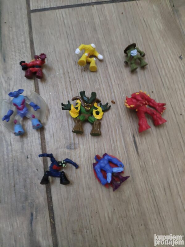 133406646_63694cb0174a83-65854140IMG_20221107_19.jpg figure invizimals 7 komada
