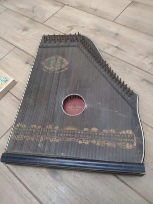 citra nemacka Mandolin Zihter Reforin