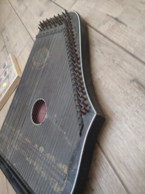 citra nemacka Mandolin Zihter Reforin