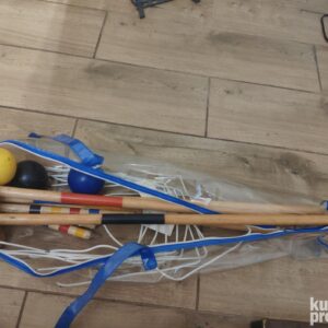 Set za kriket - zanimljiva igra za dvoriste