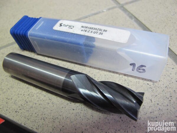 145621153_63a3877e623a91-56163709IMG_2420.jpg Widia glodala Hard metal Cobalt NOVO