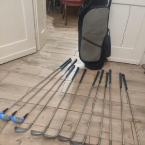 Komplet torba za Golf i Stapovi Dunlop dinamic