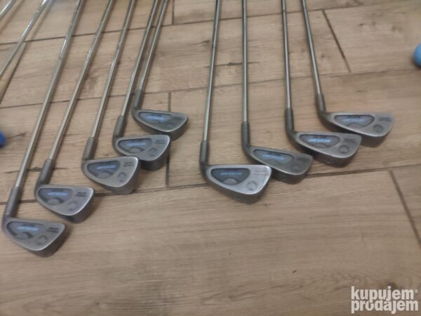 Komplet torba za Golf i Stapovi Dunlop dinamic