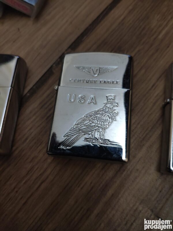 146523794_63c3414b093d07-74114442IMG_20230114_22.jpg benzinski upaljaci model ZIPPO