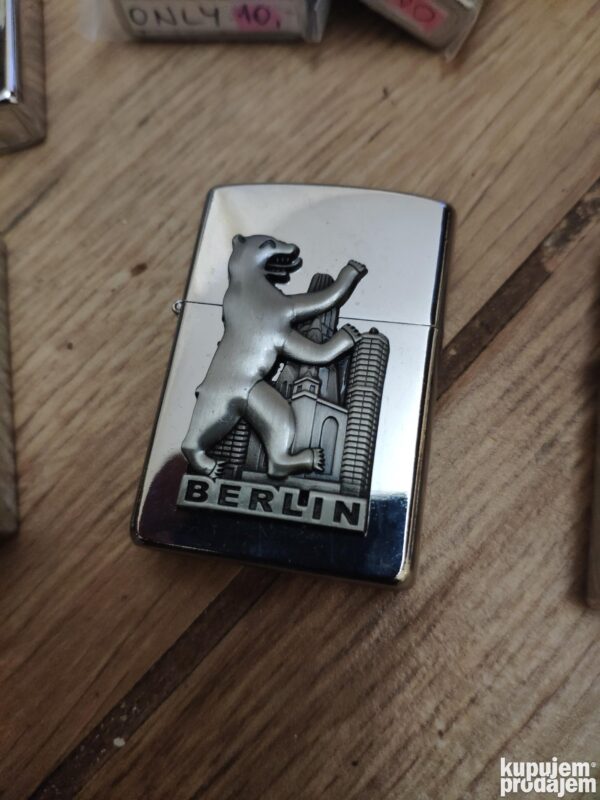 146523794_63c3414b9ed577-02380810IMG_20230114_22.jpg benzinski upaljaci model ZIPPO