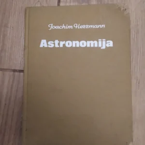 159037364_65476375c4ecc4-83519375IMG_20231105_09.webp Astronomija - Joachim Herrmann