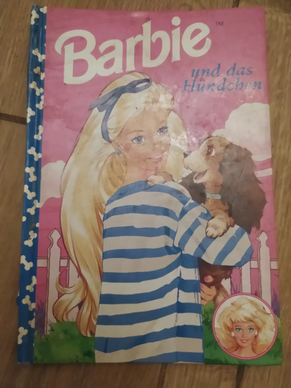 162265027_65ad82564ee3e8-91672860IMG_20240121_16.webp Barbie und das Hundchen
