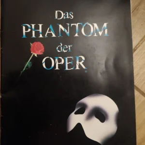 162540302_65b636827303e5-71610461IMG_20240127_19.webp Das PHANTOM der OPer