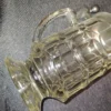 staklena krigla za pivo sa poklopcem od cina sa nozicom