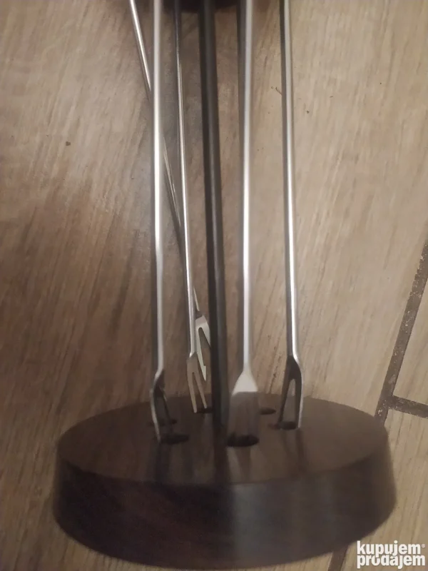 viljuskice za Fondi set sa drvenim drskama i stalkom