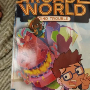 172746517_6710b9a76b7659-565483936710b95fa14146-.webp Arcade World - Dino Trouble