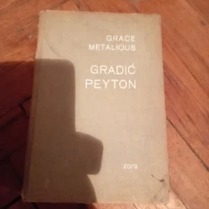 187655094_693b2a43105779-59216111IMG_20251211_21.webp Gradic peiton - Grace metalious