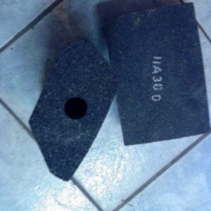 19895670_kamen-kocka.jpg brusni kamen