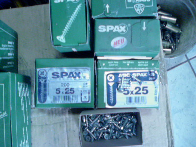 19985268_vijak-5x25-1.jpg vijak za drvo 5x25