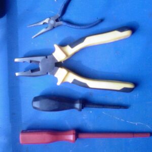 20135932_alat-elektro.jpg alat za elektricare