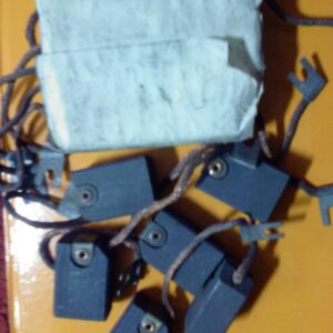 20327557_cetkice-32x20x45.jpg cetkice 32x20x45 EG 21