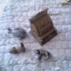 21868784_55edc17556ec24-03121556f4.jpg minijature mesingane livene figure