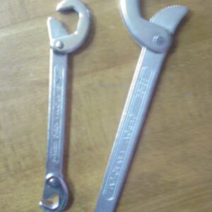 22967161_5576b7945ae0c5-69080820kljucevi-stelujuci.jpg kljucevi univerzalni MASTER WRENCH