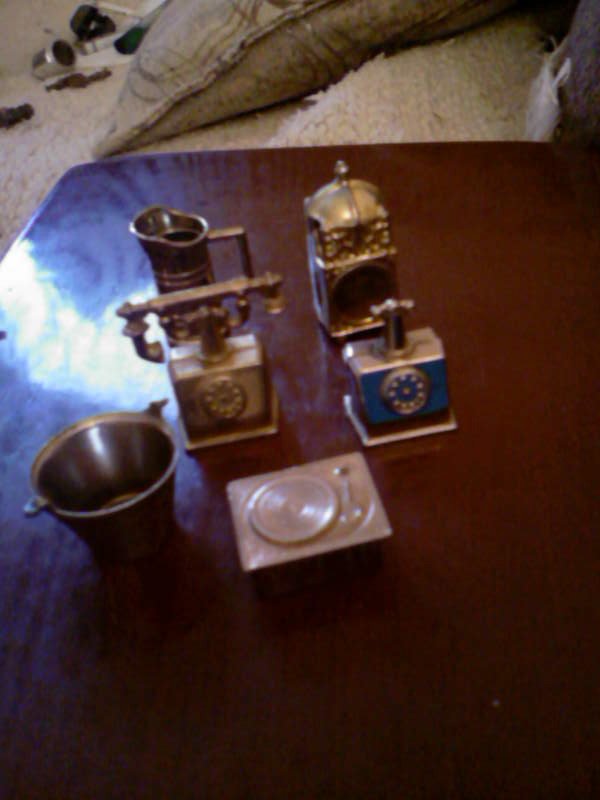 25966356_56091a2f9dc929-45660738f6.jpg metalne figurice za kolekcionare