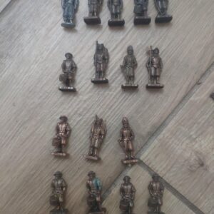 30843194_62212670ce4181-17617737IMG_20220303_21.jpg metalne figure svajcaraca