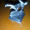 metalna figura spajdermena