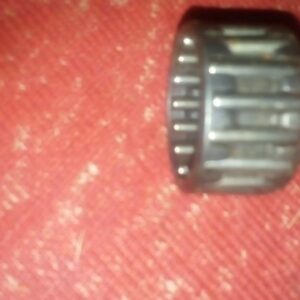 lezaj kavez iglicasti K 24 x 30 x 17 mm
