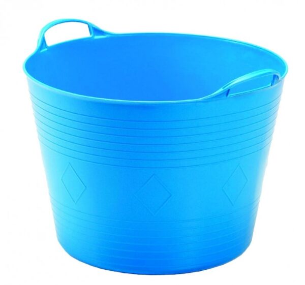 44714829_58e2b5e31a5d41-32435894univerzalna-kofa-plasticna-27l-plava-144.jpg Univerzalna kofa plasticna 27l plava