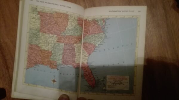 62323583_5b1f13019149b9-62662194IMG_20180612_014400.jpg World Atlas