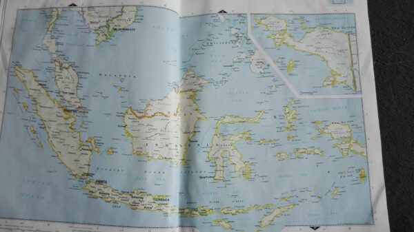 64017324_5b5483d6ed7c16-91194694IMG_20180722_144030.jpg World Atlas - New Headline