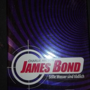 65048413_5b766f89098bd3-93833927IMG_20180816_221038.jpg James Bond - Charlie Higson