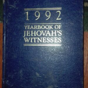 70774215_5c1d050b151057-39223472IMG_20181221_15.jpg Yearbook of Jehovah s Witnesses 1992