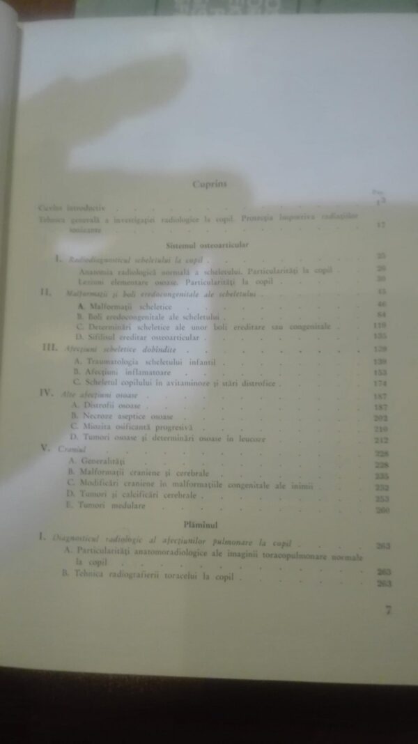 89872348_5e2c8d23e6e475-14195565IMG_20200125_18.jpg Atlas de Radiologie Pediatrica