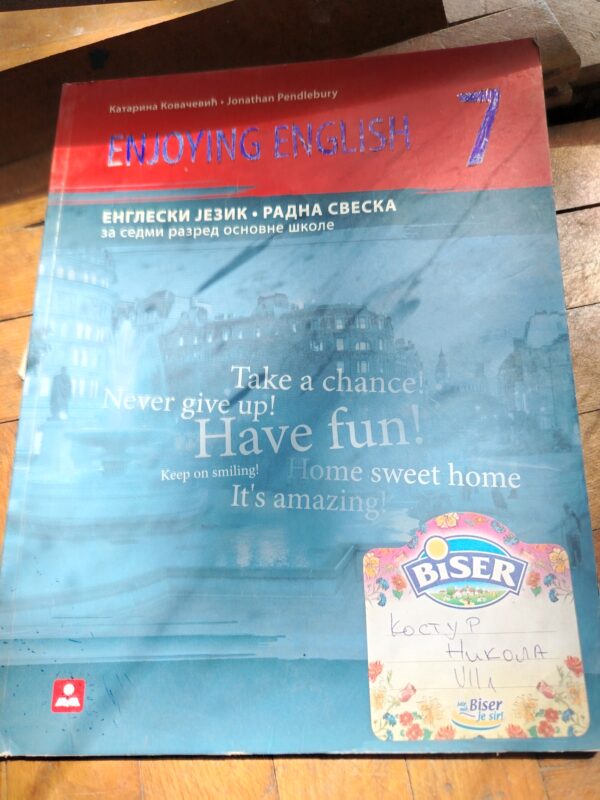Engleski za 7 razred osnovne Enjoying English